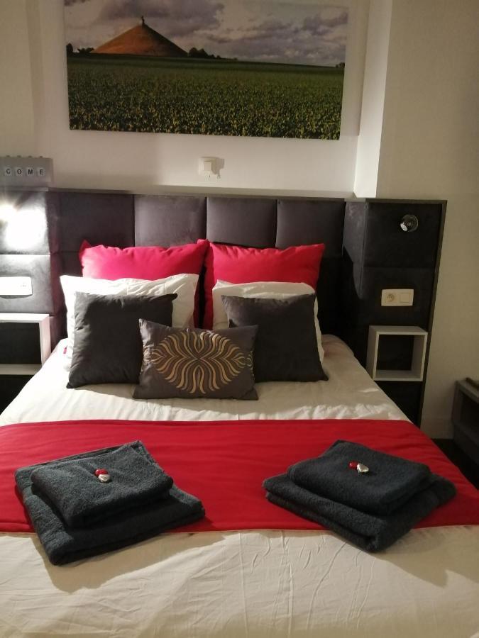 The Romantic Waterloo Lion'S Suite Braine-lʼAlleud Exteriér fotografie