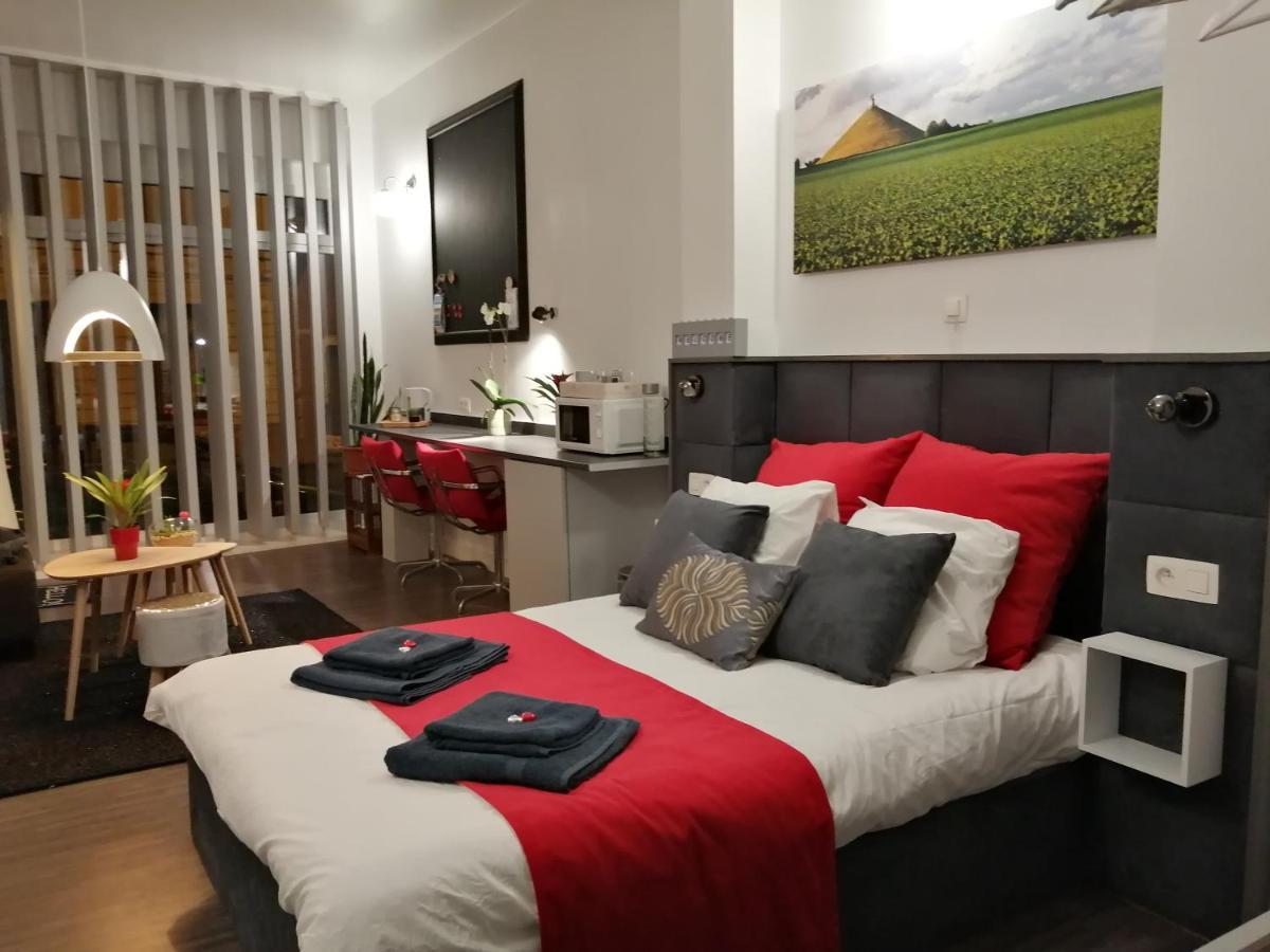 The Romantic Waterloo Lion'S Suite Braine-lʼAlleud Exteriér fotografie